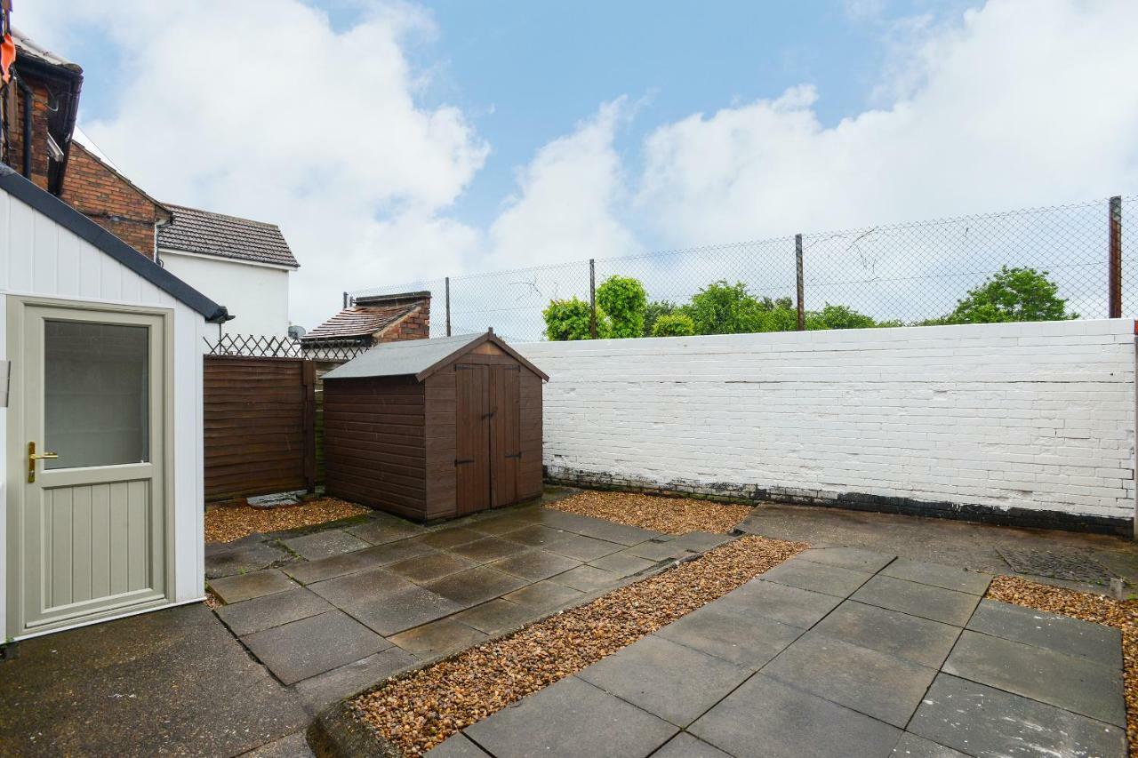 ノッティンガム Cosy House In The Heart Of Beeston With Free Parking And Wifiヴィラ エクステリア 写真